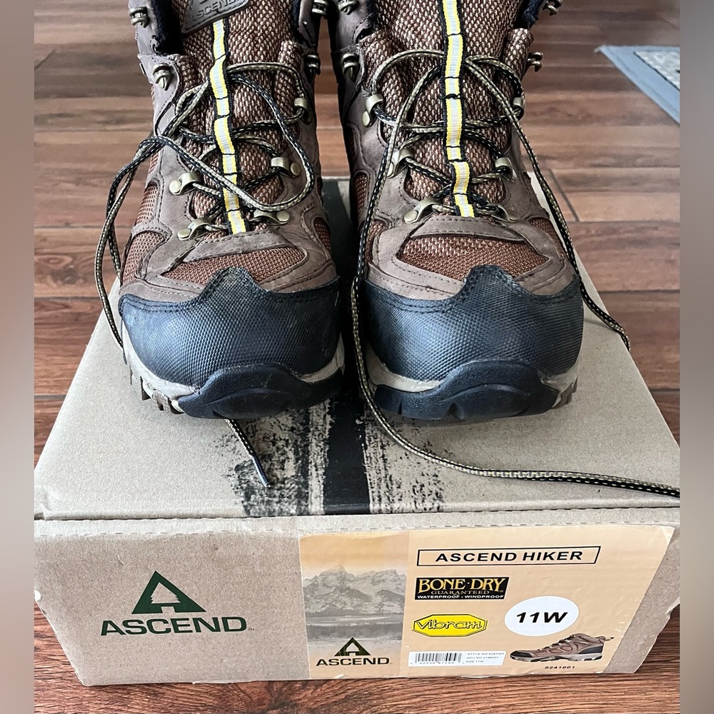 🌟🌟Ascend Brown Hiking Boots